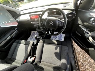 /photos/11739/7c885f73-ce48-accb-2ef3-afc621c297bb_i320x240.jpg
